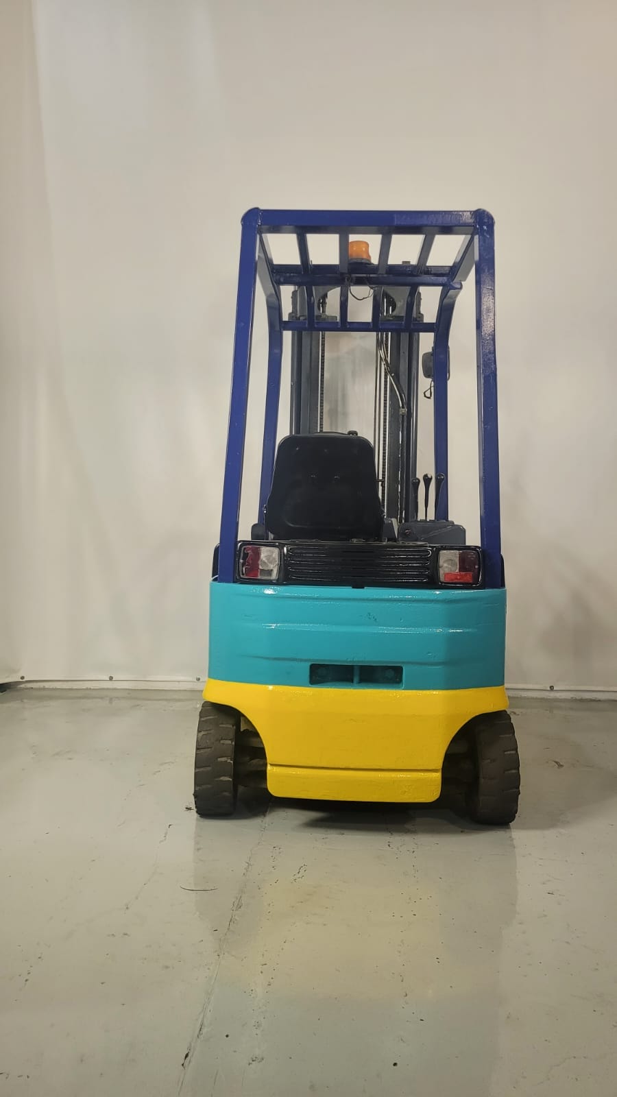 carretilla 4 ruedas komatsu