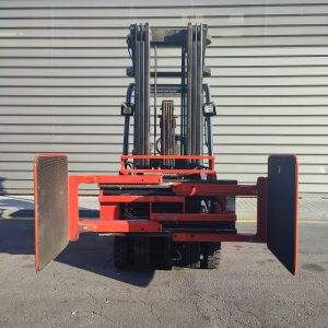 CARRETILLA TOYOTA CON PINZA