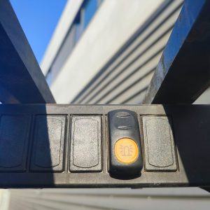 CARRETILLA TOYOTA CON PINZA