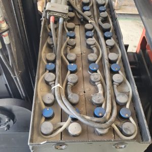 CARRETILLA RETRACTIL BT BATERIA