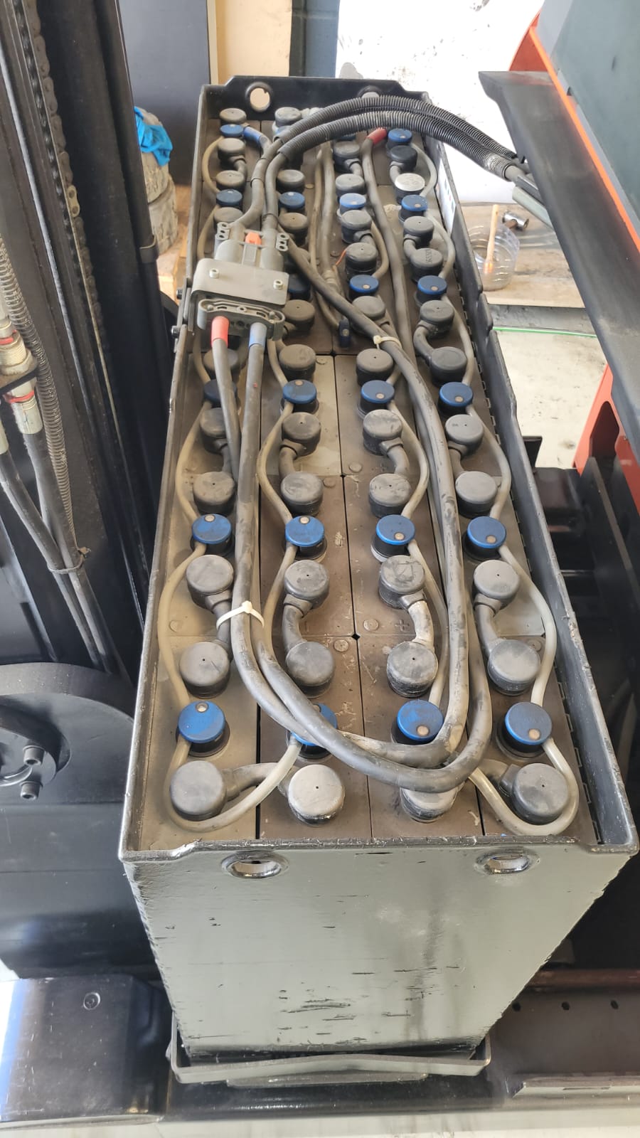 CARRETILLA RETRACTIL BT BATERIA