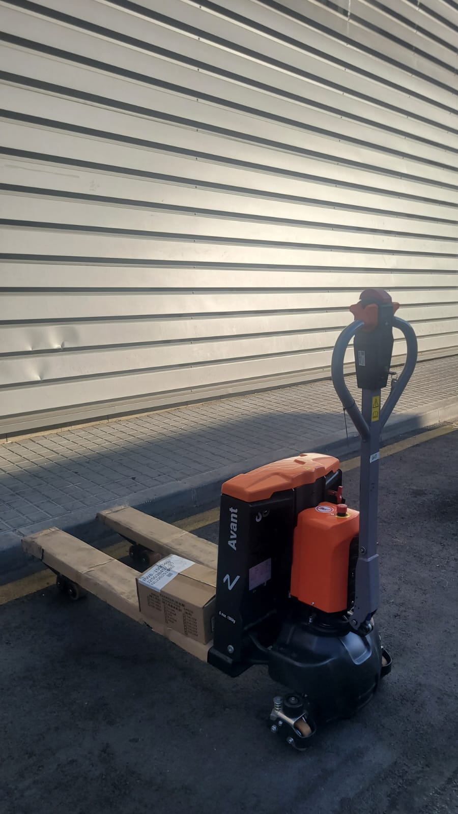 TRANSPALETA ELECTRICA