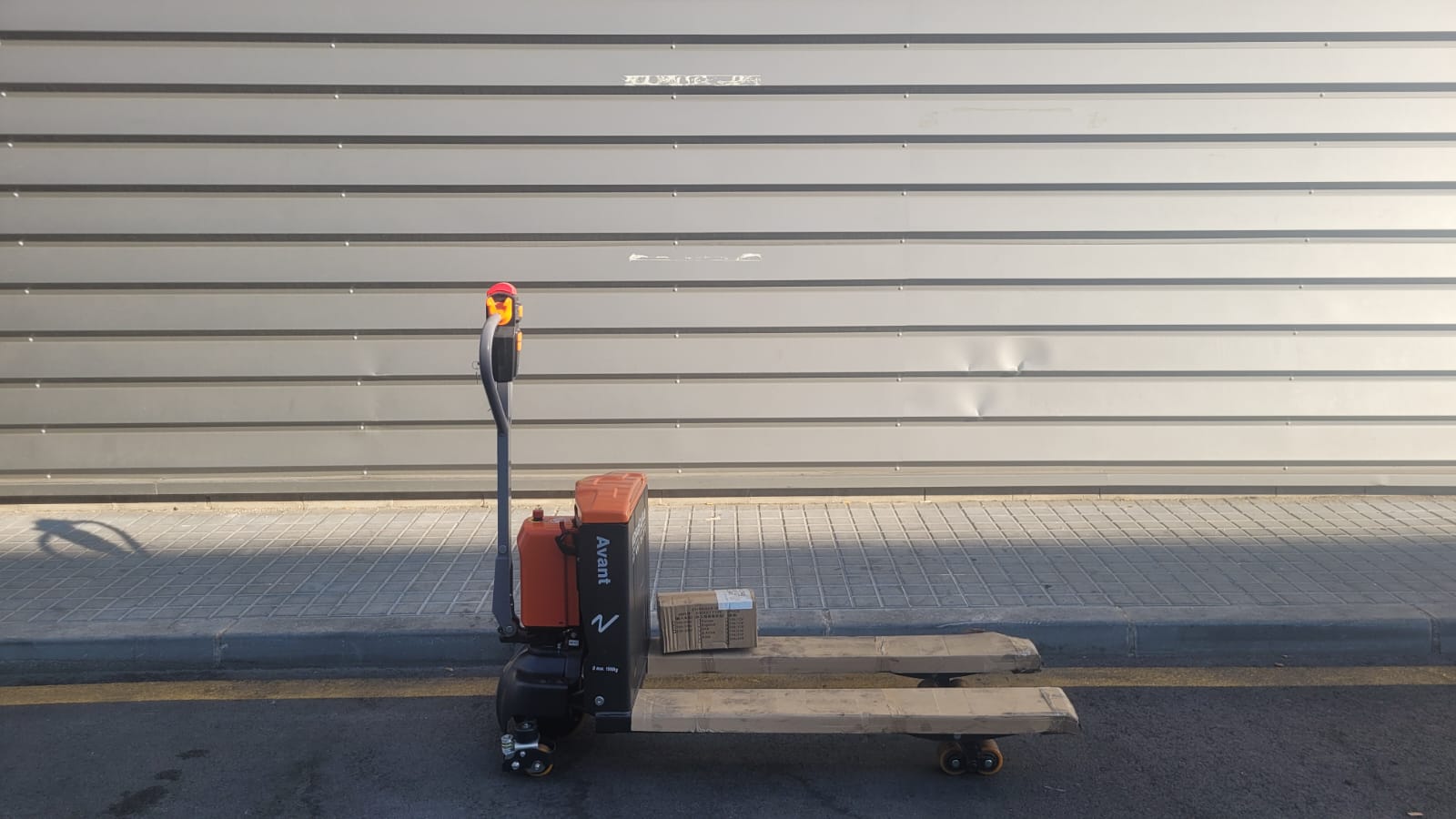 TRANSPALETA ELECTRICA